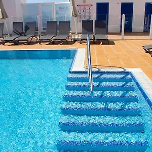apartamentos-el-cotillo.in-canary-islands.com/